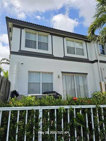 11401 NW 76th Ter, Doral, FL 33178