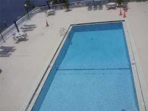 undefined, Hallandale Beach, FL 33009
