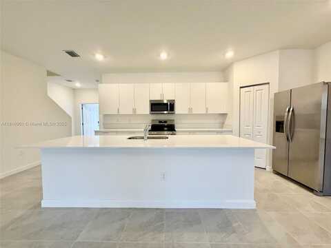 3032 Park Pl, Dania Beach, FL 33312