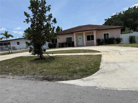 3560 NW 212th St, Miami Gardens, FL 33056
