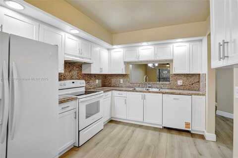 12651 SW 16th Ct, Pembroke Pines, FL 33027