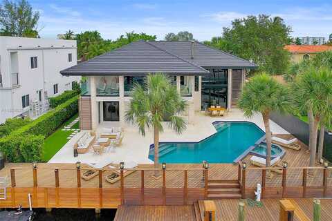 3343 NE 166th St, North Miami Beach, FL 33160