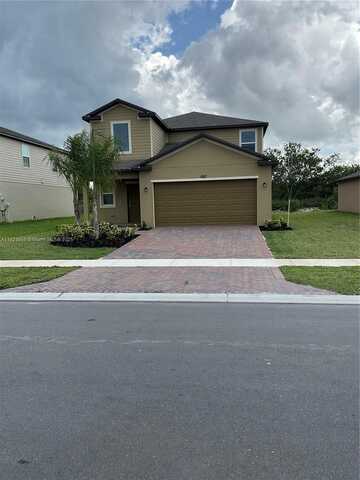 682 Carlyle Way, Fort Pierce, FL 34947