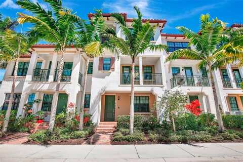 11549 SW 13th Ct, Pembroke Pines, FL 33025