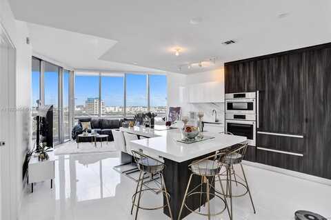 851 NE 1st Ave, Miami, FL 33132