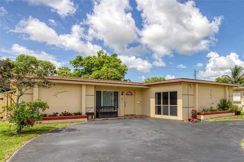 6530 NW 29th St, Sunrise, FL 33313