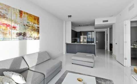 1080 Brickell Ave, Miami, FL 33131