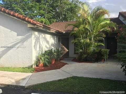 15205 SW 48th Ter, Miami, FL 33185