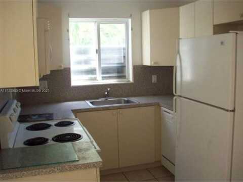 13920 NE 2nd Ave, Miami, FL 33161