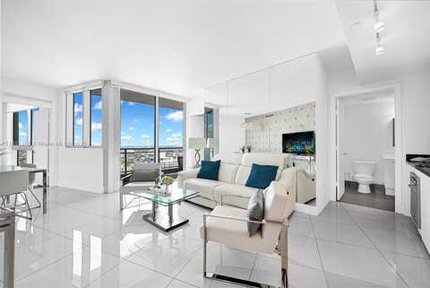 92 SW 3rd St, Miami, FL 33130