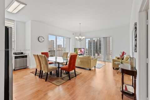 133 NE 2nd Ave, Miami, FL 33132