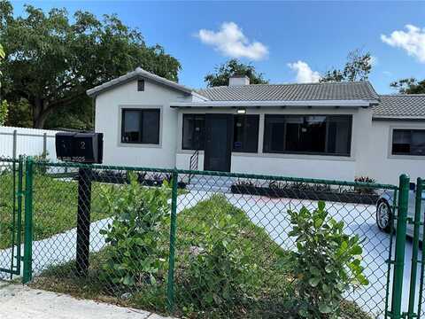 418 NW 48th St, Miami, FL 33127