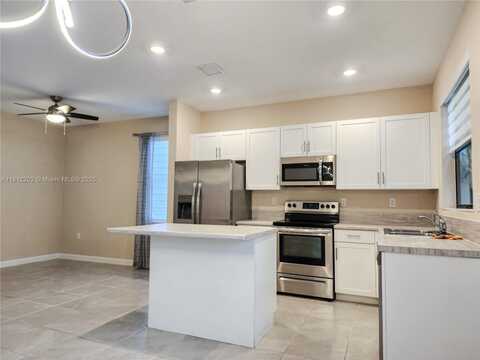 14817 SW 183rd Ter, Miami, FL 33187