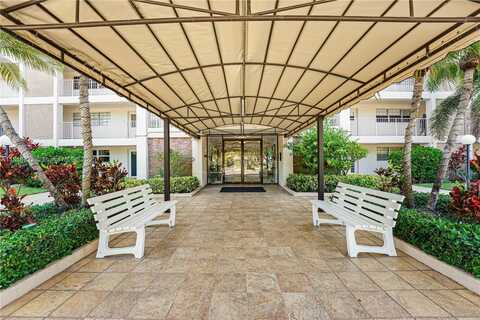 2671 S Course Drive, Pompano Beach, FL 33069