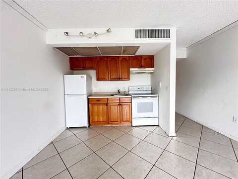 13455 SW 16th Ct, Pembroke Pines, FL 33027