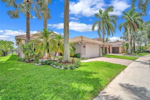 1737 Harbor View Cir, Weston, FL 33327