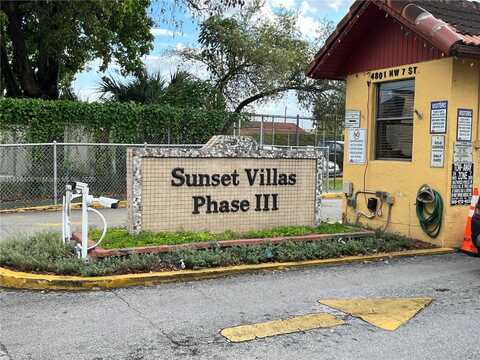 4801 NW 7 st, Miami, FL 33126
