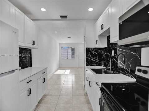 708 N 20th, Hollywood, FL 33020