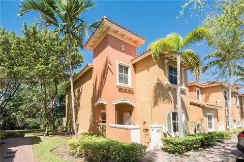 4969 W White Mangrove Way W, Dania Beach, FL 33312