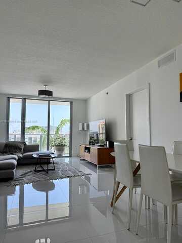 300 Sunny Isles Blvd, Sunny Isles Beach, FL 33160