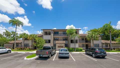 9963 Nob Hill Pl, Sunrise, FL 33351