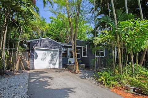 7521 SW 64th Ct, South Miami, FL 33143