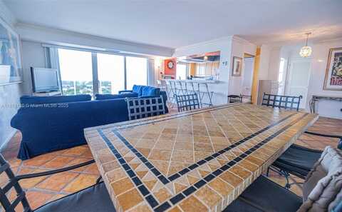 2841 N Ocean Blvd, Fort Lauderdale, FL 33308