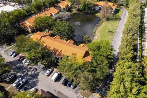 2094 Arbour Walk, Naples, FL 34109