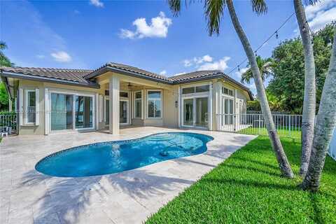 512 NW 120th Dr, Coral Springs, FL 33071