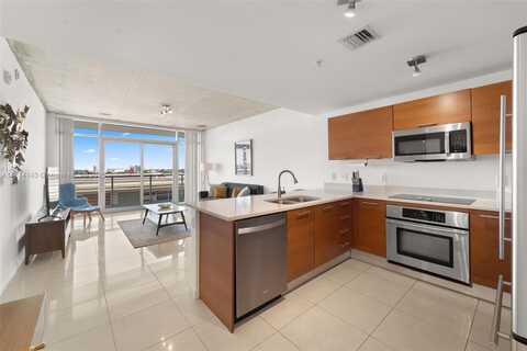 3250 NE 1st Ave, Miami, FL 33137