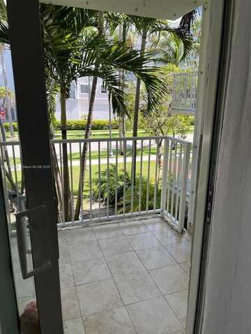 240 Galen Dr, Key Biscayne, FL 33149