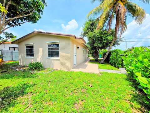 7200 NW 4th St, Miami, FL 33126