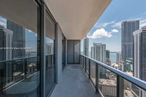 45 SW 9th St, Miami, FL 33130