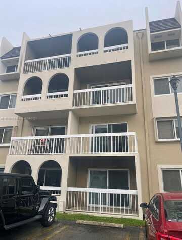 7740 Camino Real, Miami, FL 33143