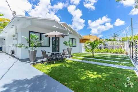 43 NW 41st St, Miami, FL 33127