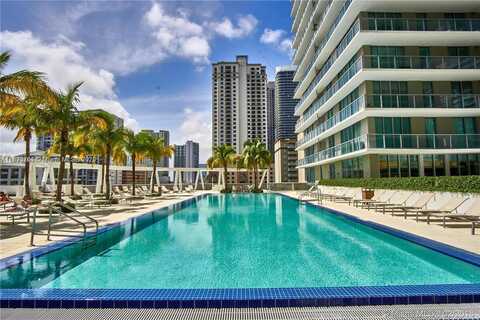 1111 SW 1 Ave, Miami, FL 33130