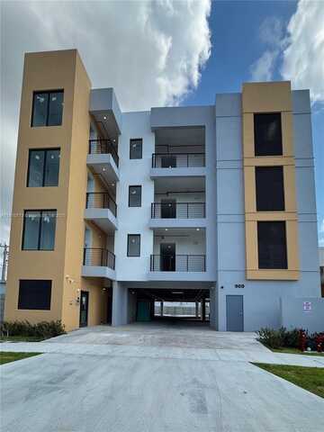 909 E 24th St, Hialeah, FL 33013