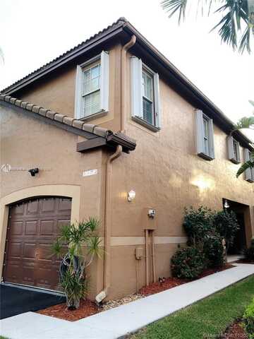 1372 Veracruz Ln, Weston, FL 33327