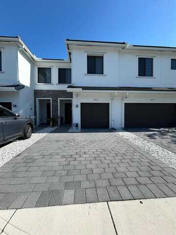 10933 SW 235th Ln, Homestead, FL 33032