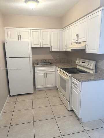 5910 NE 18th Ave, Fort Lauderdale, FL 33334