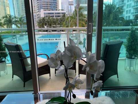 950 BRICKELL BAY, Miami, FL 33131