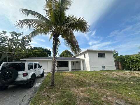 1325 NE 203rd St, Miami, FL 33179