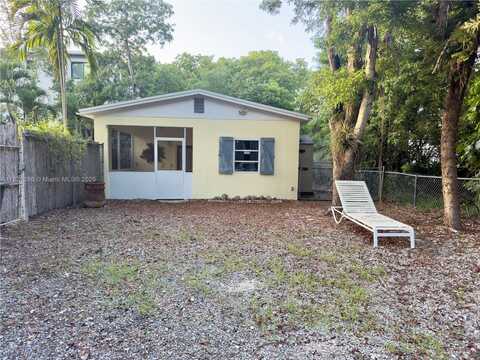 786 Bostwick Dr, Key Largo, FL 33037