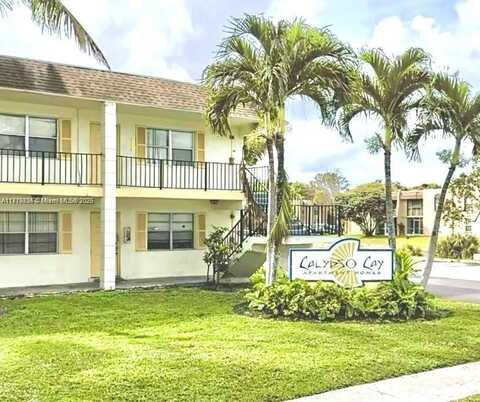 4160 NW 21st St, Lauderhill, FL 33313