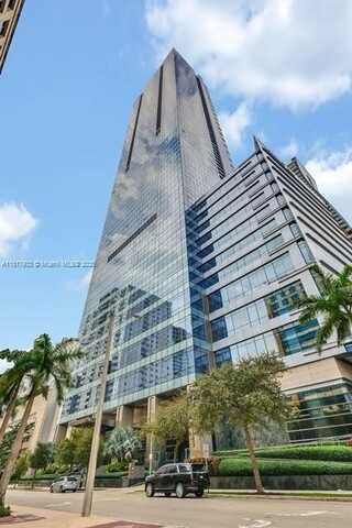 1435 Brickell Ave, Miami, FL 33131