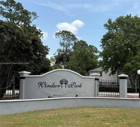 3705 Sw 27 th St, Gainesville, FL 32608