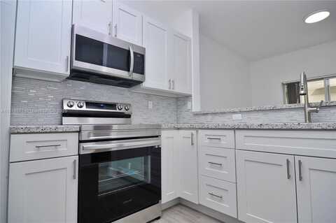 1658 SE 28th Ct, Homestead, FL 33035