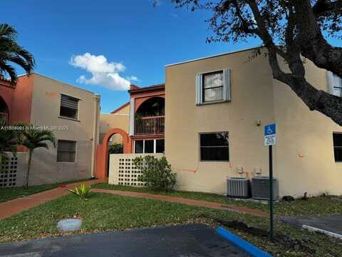 10257 NW 9th St Cir, Miami, FL 33172