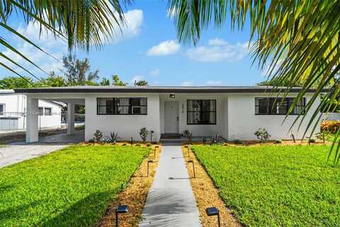 2515 NE 207th St, Miami, FL 33180