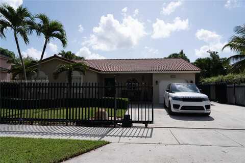 17992 SW 152nd Ct, Miami, FL 33187